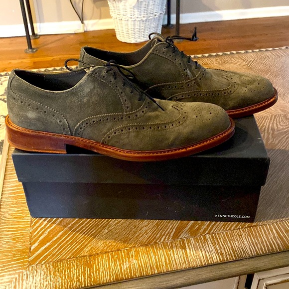 Kenneth Cole Elite Class - Olive Suede Wingtip Dress shoes size 11 - Picture 3 of 6